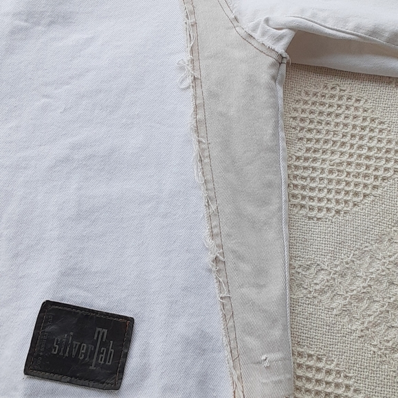 Raw Edge Denim Jacket (Silver Tab) - Picture 9 of 14